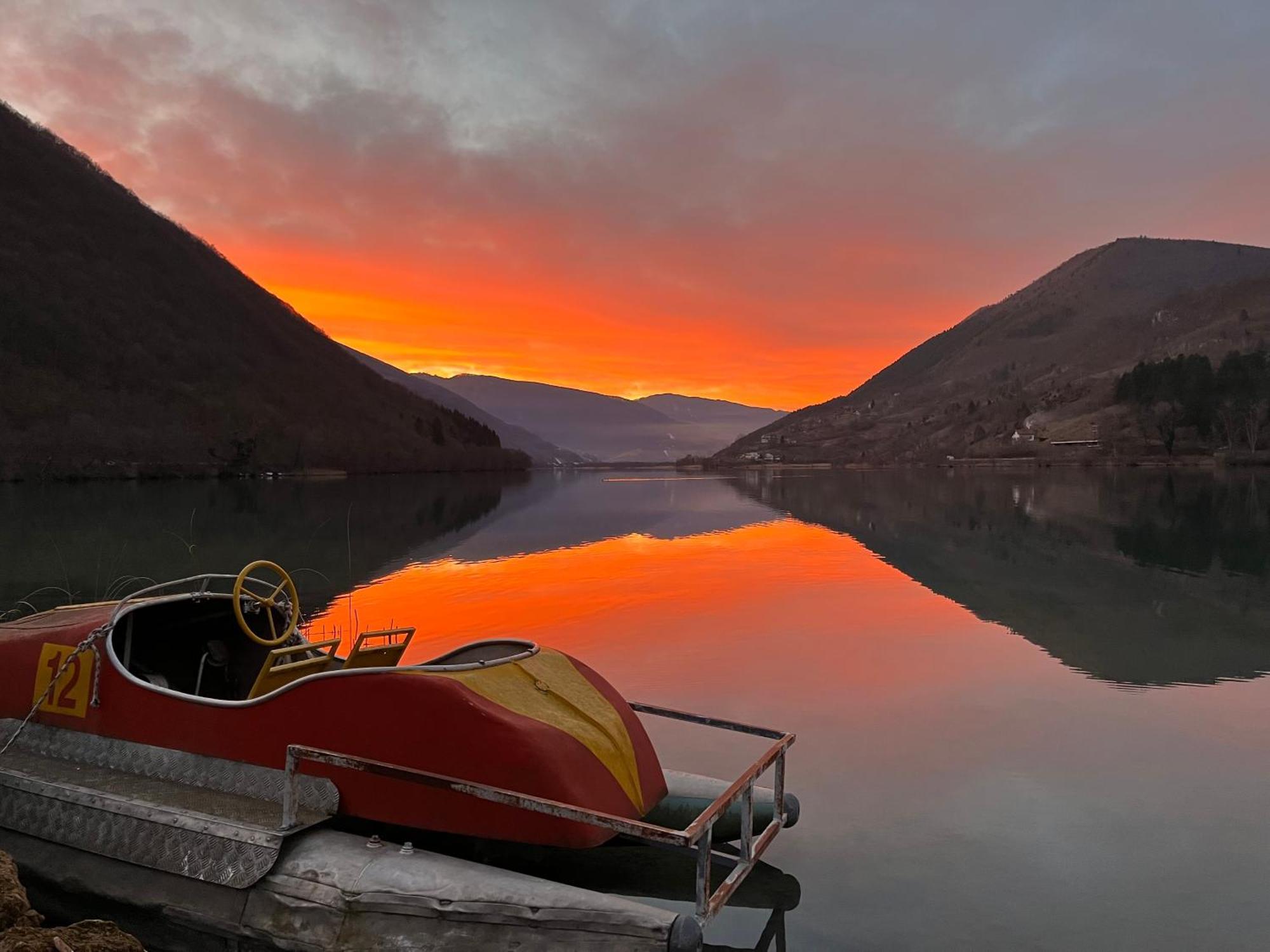 Vikendica - Rajski Poluotok Jajce Bagian luar foto